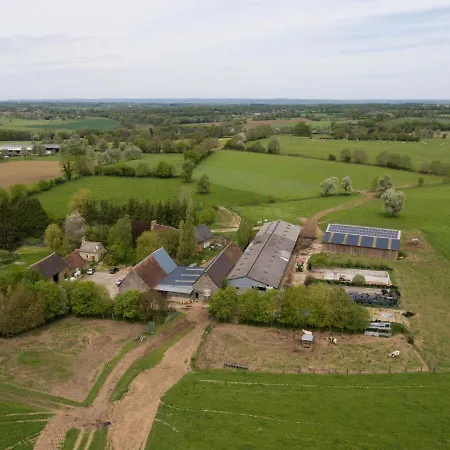 Renovated Bakehouse Normandy With Spacious Garden Сasa de vacaciones