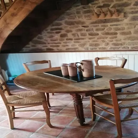 In Near Mont Saint Michel Céaucé