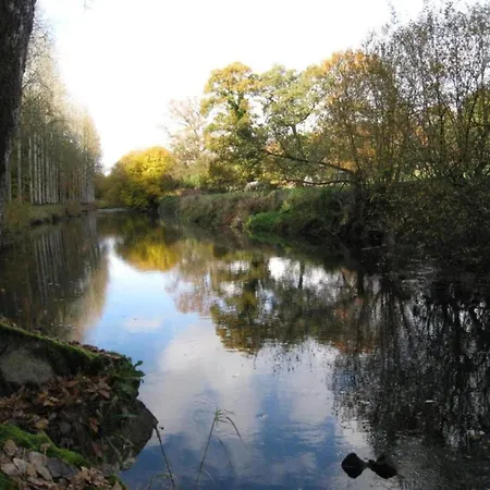 In Near Mont Saint Michel Céaucé