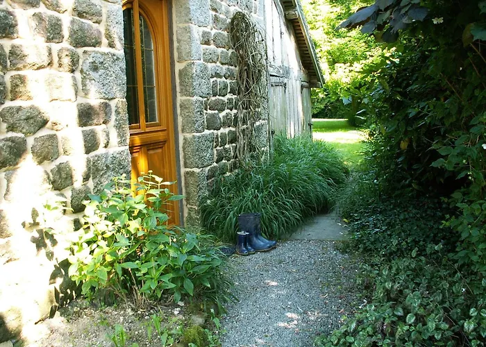Ferienhaus In Near Mont Saint Michel Céaucé