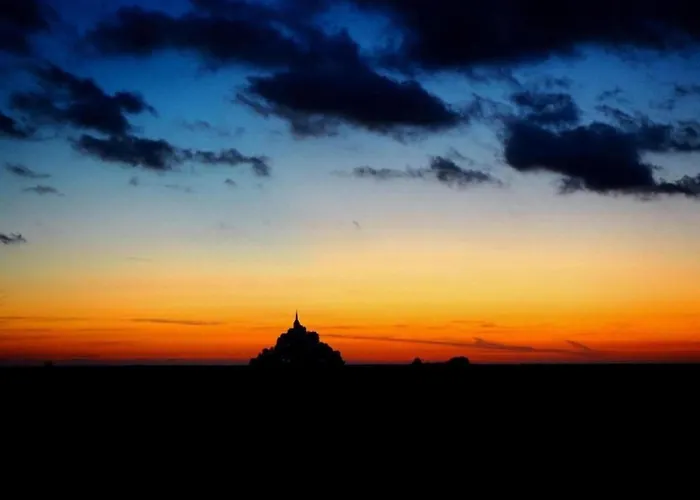 Hébergement de vacances In Near Mont Saint Michel *